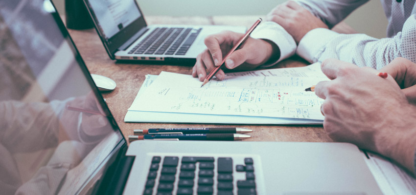 Research vs. DIY